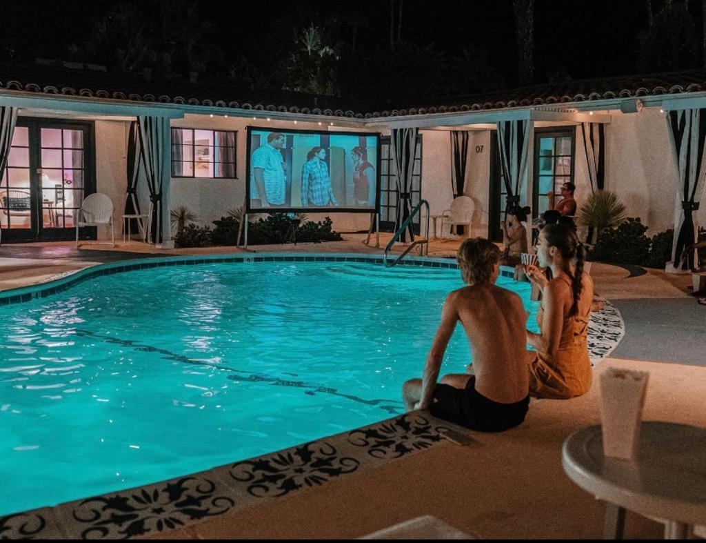 فندق Natural Palm Springs Escape Poolside Plus Downtown المظهر الخارجي الصورة